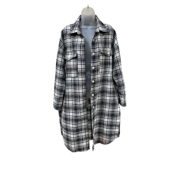 Vici Small Plaid Button-Down Longline Shirt Jacket In Black & White Oversized Si - Picture 3 of 10